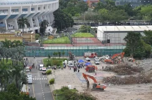 深圳體育館拆除事件,深圳體育館拆除事件與系統(tǒng)化推進策略探討,可靠信息解析說明_HarmonyOS57.91.78