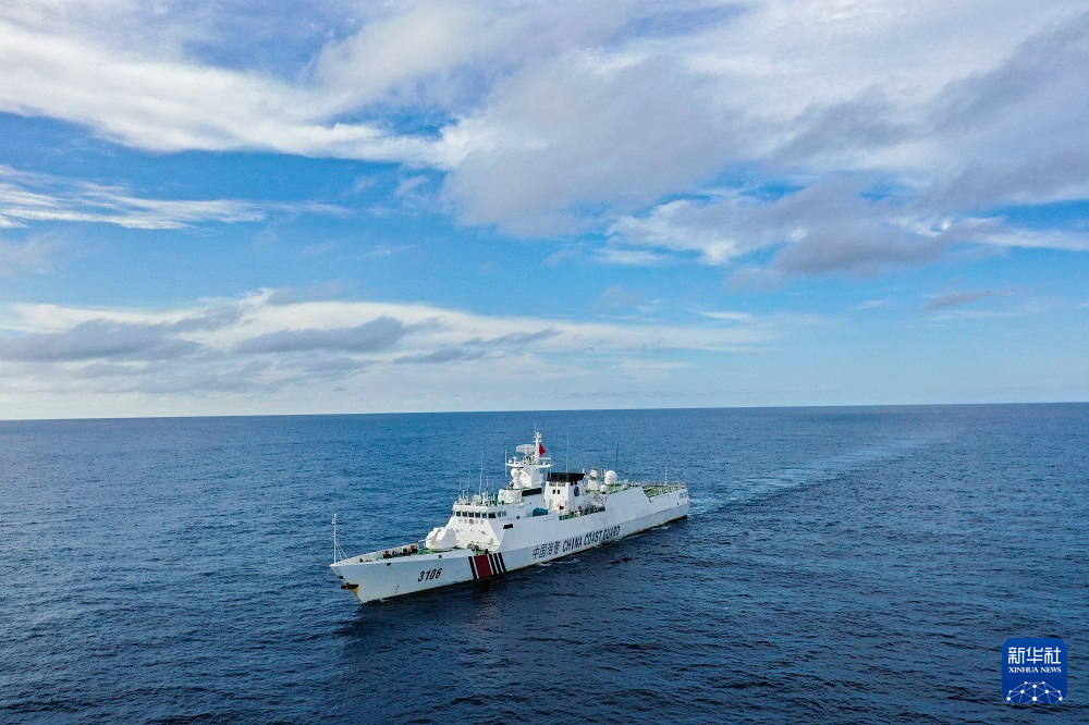 中國海警黃巖島起飛艦載機(jī)有何深意