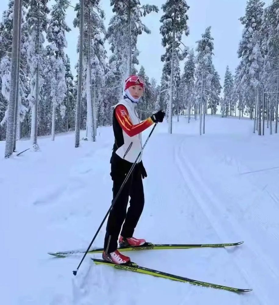 濟南娃王乙冰獲滑雪世界冠軍