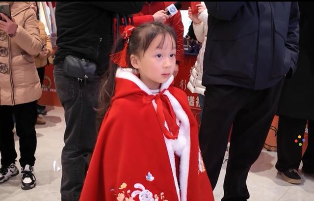 黃子韜徐藝洋新年徑山寺祈福,高速方案規(guī)劃響應(yīng)_運(yùn)動(dòng)版26.81.20